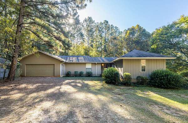 18.1 Acres of Land with Home for Sale in Appling, Georgia