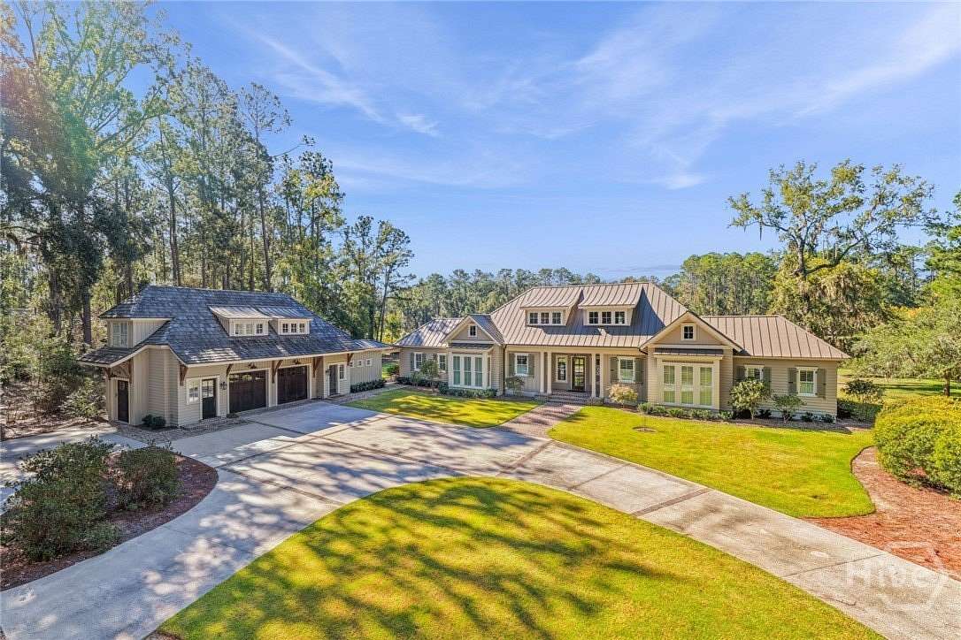 2.66 Acres of Land with Home for Sale in Richmond Hill, Georgia