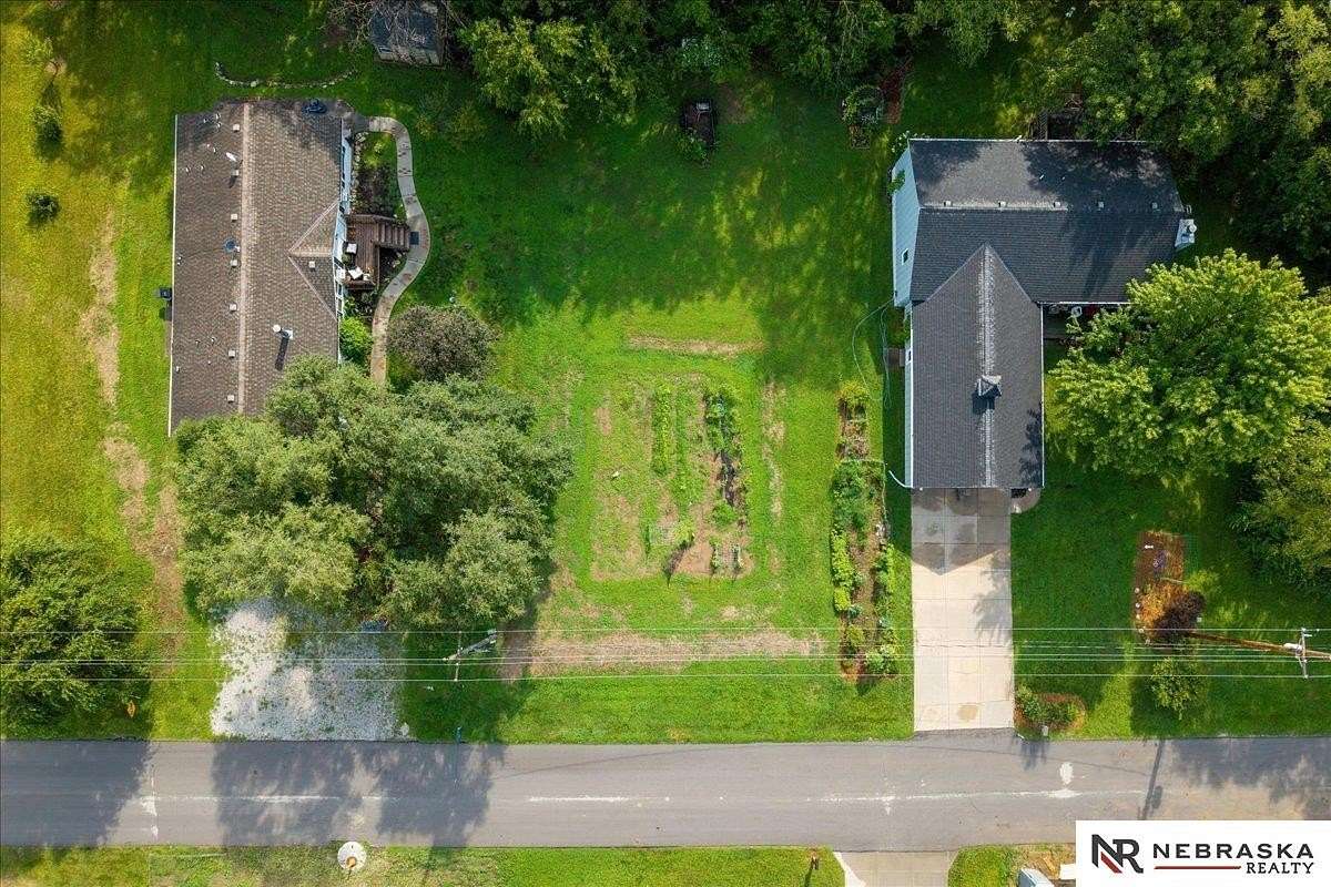 0.25 Acres of Residential Land for Sale in Plattsmouth, Nebraska