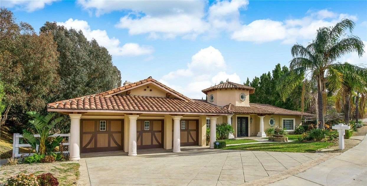 2 Acres of Land with Home for Sale in Bell Canyon, California