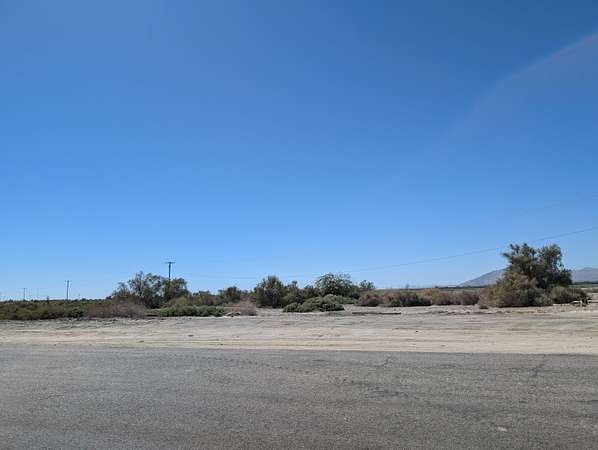 20.6 Acres of Land for Sale in Mecca, California