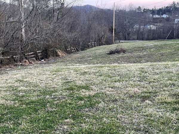 0.23 Acres of Residential Land for Sale in Barbourville, Kentucky