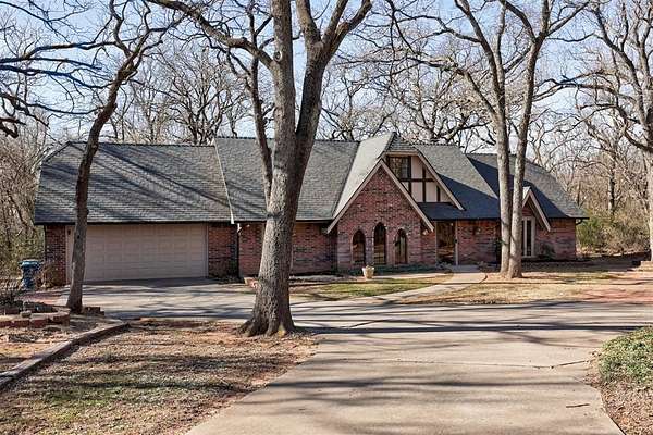 1.77 Acres of Land with Home for Sale in Edmond, Oklahoma
