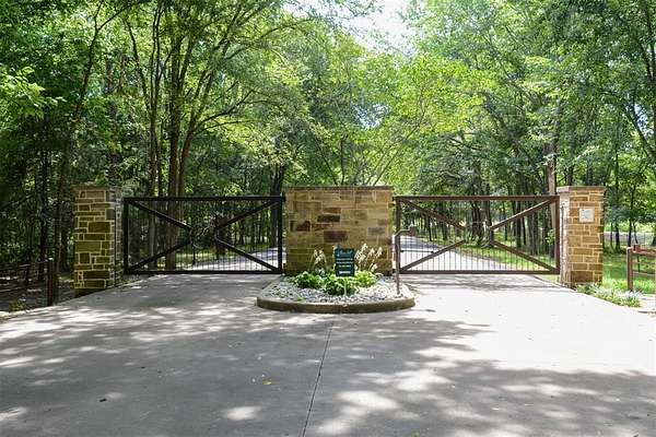 0.45 Acres of Land for Sale in Kemp, Texas