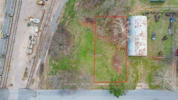 0.17 Acres of Commercial Land for Sale in Denison, Texas
