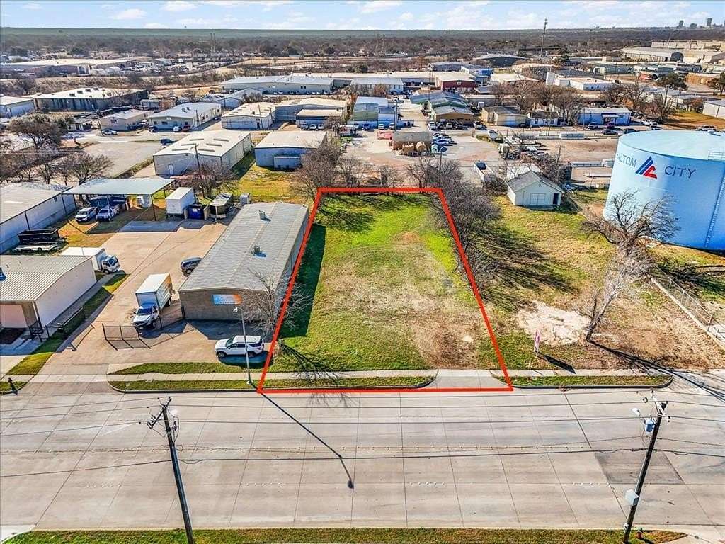 0.33 Acres of Mixed-Use Land for Sale in Haltom City, Texas