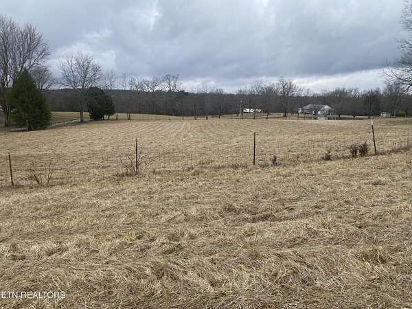2 Acres of Residential Land for Sale in Crossville, Tennessee