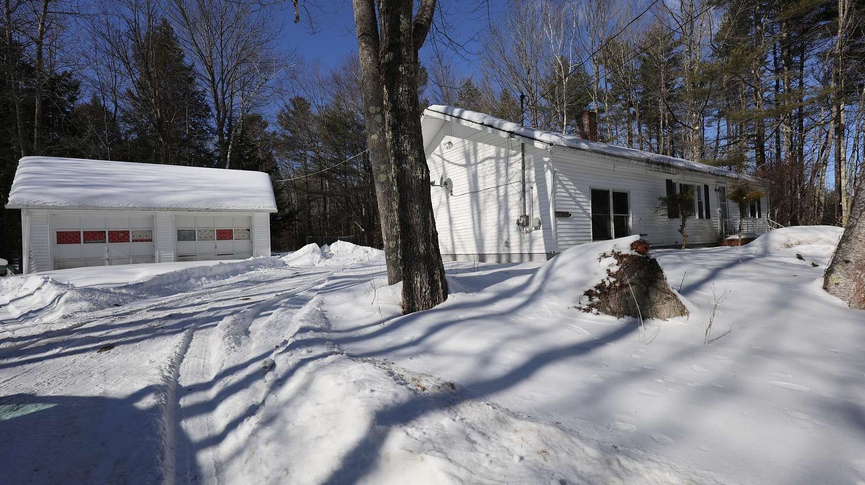 1.75 Acres of Land with Home for Sale in Belgrade, Maine