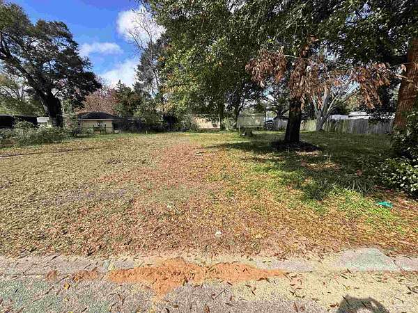 0.17 Acres of Land for Sale in Pensacola, Florida