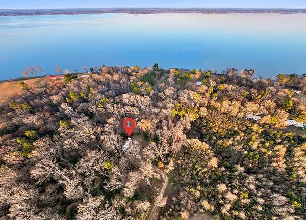 1.15 Acres of Residential Land for Sale in Shelbyville, Texas