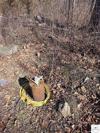 1.6 Acres of Residential Land for Sale in Edwards, Missouri