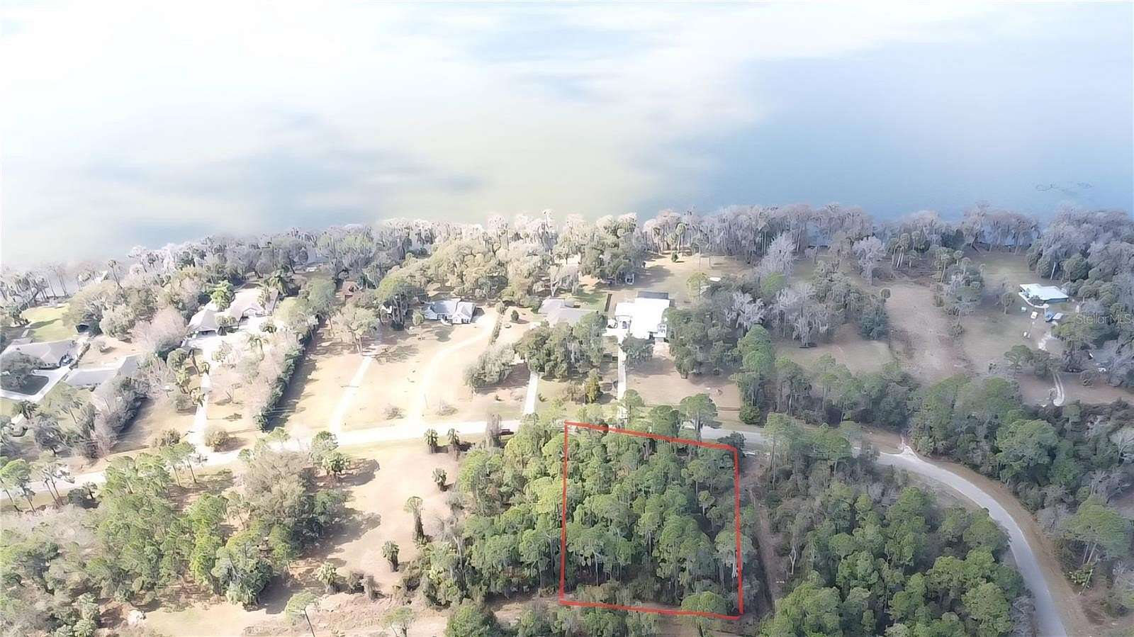 1 Acre of Land for Sale in Hawthorne, Florida