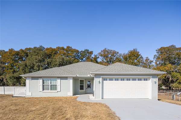 10 Acres of Land with Home for Sale in Summerfield, Florida