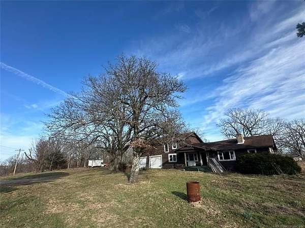 2 Acres of Residential Land for Sale in Tahlequah, Oklahoma