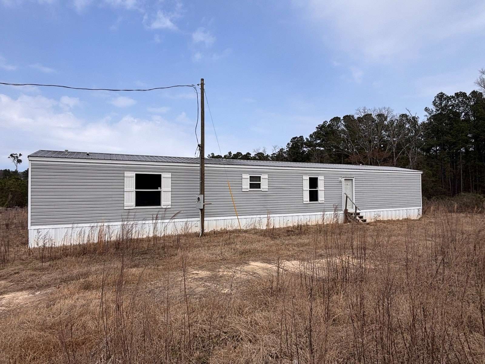 3 Acres of Land with Home for Sale in Philadelphia, Mississippi