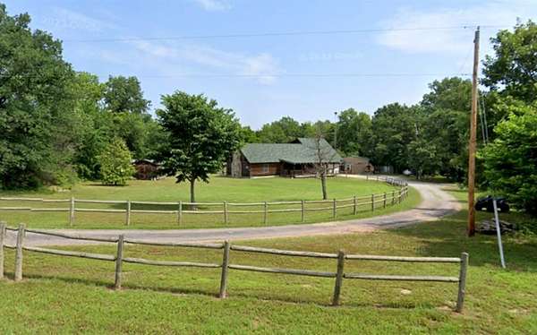 1.52 Acres of Land with Home for Sale in Wewoka, Oklahoma