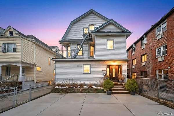 0.12 Acres of Residential Land for Sale in Jamaica, New York