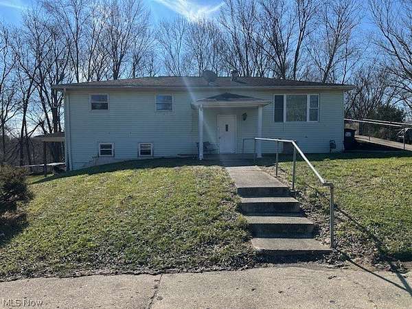 5.3 Acres of Land with Home for Sale in Zanesville, Ohio