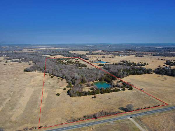 40 Acres of Recreational & Residential Land for Sale in Wetumka, Oklahoma