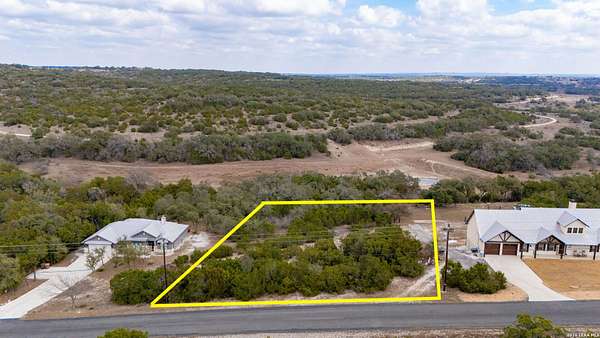 1 Acre of Residential Land for Sale in Spring Branch, Texas