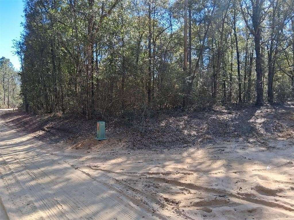 0.9 Acres of Residential Land for Sale in Chunchula, Alabama