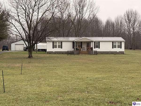 4.57 Acres of Land with Home for Sale in Russell Springs, Kentucky
