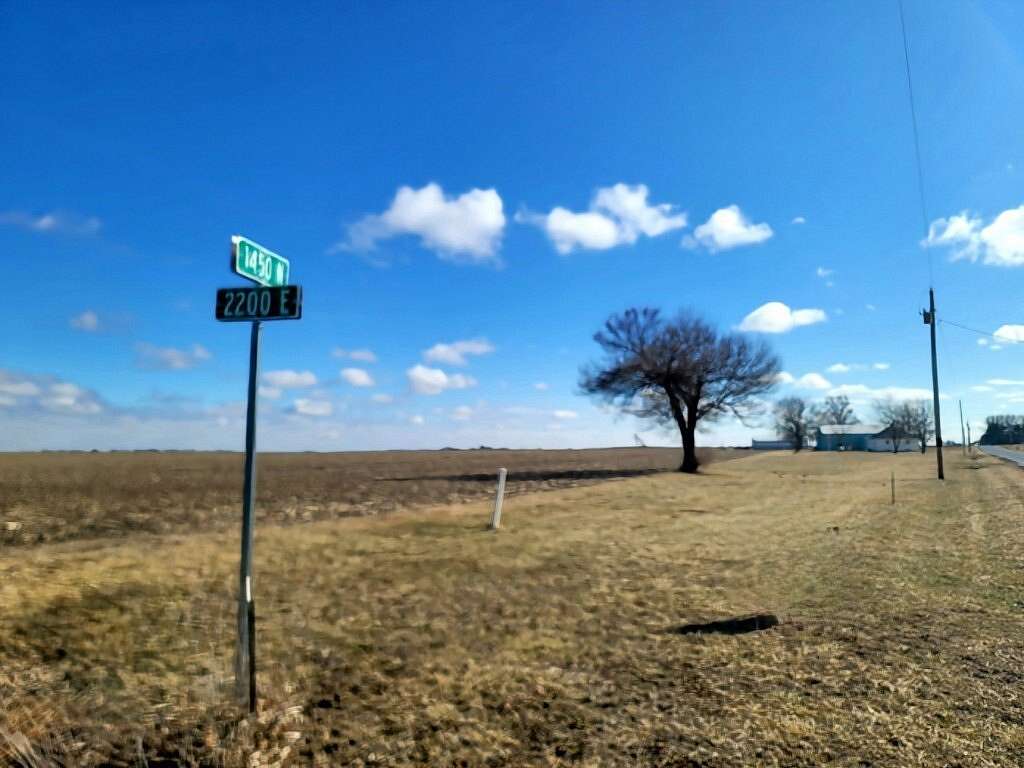 1.25 Acres of Residential Land for Sale in St. Joseph, Illinois