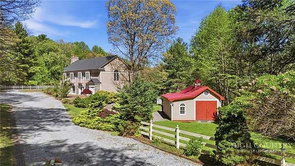 3 Acres of Improved Mixed-Use Land for Sale in Banner Elk, North Carolina