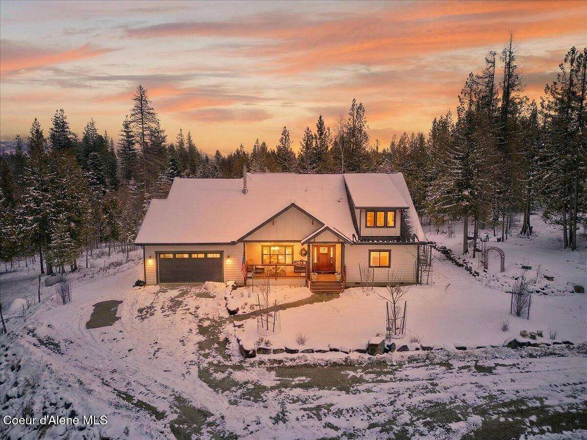 3.72 Acres of Land with Home for Sale in Sagle, Idaho