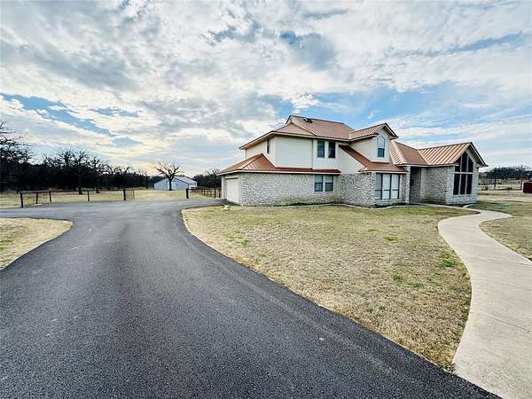 2.38 Acres of Land with Home for Sale in Fort Worth, Texas