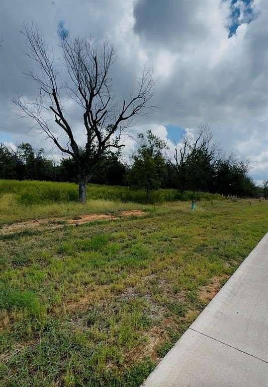 2.46 Acres of Residential Land for Sale in Granbury, Texas