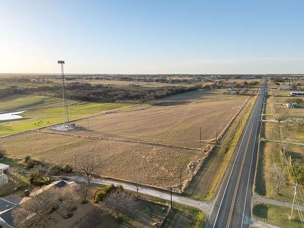 6.4 Acres of Residential Land for Sale in Lorena, Texas
