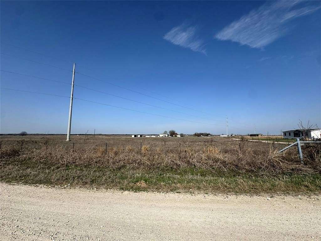 10.3 Acres of Land for Sale in Kerens, Texas
