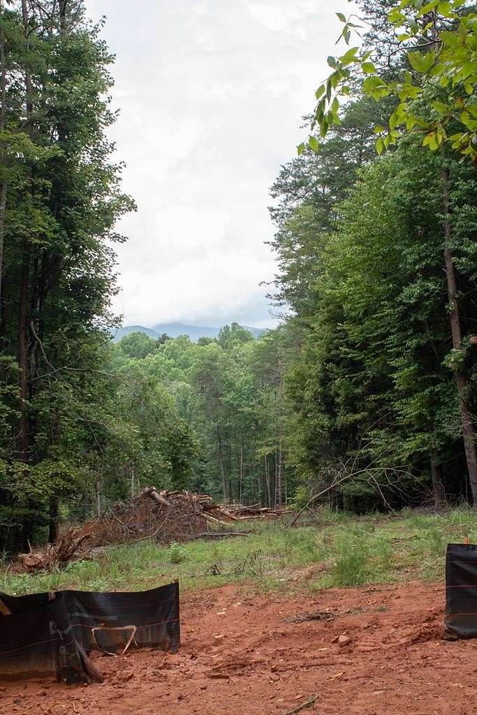 2.62 Acres of Land with Home for Sale in Blue Ridge, Georgia