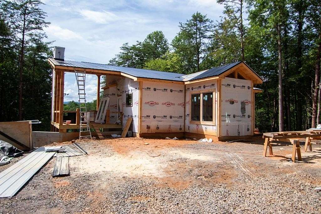 2.62 Acres of Land with Home for Sale in Blue Ridge, Georgia