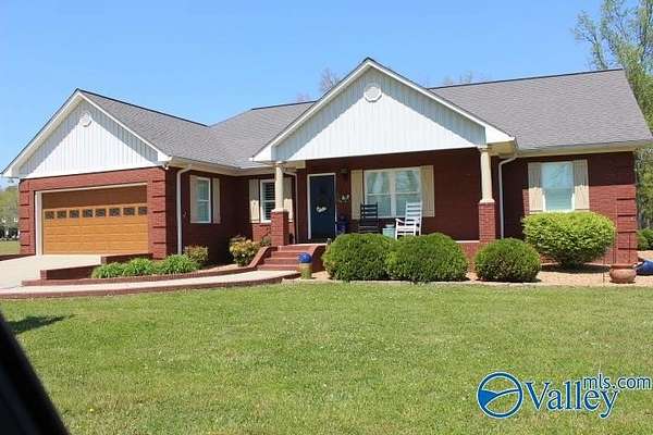 3.76 Acres of Land with Home for Sale in Fort Payne, Alabama