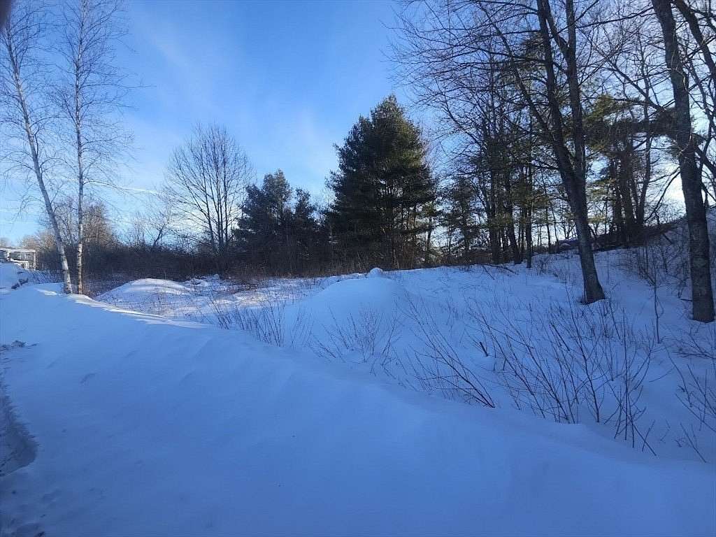 1.86 Acres of Residential Land for Sale in Barre, Massachusetts