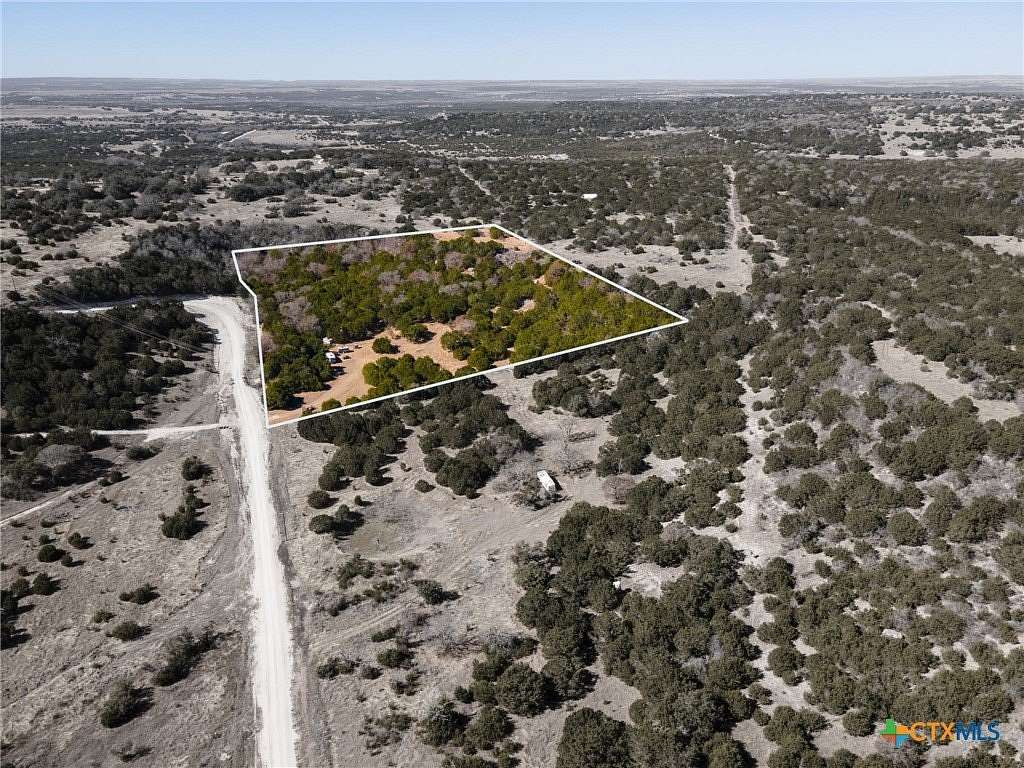 10.1 Acres of Land for Sale in Gatesville, Texas