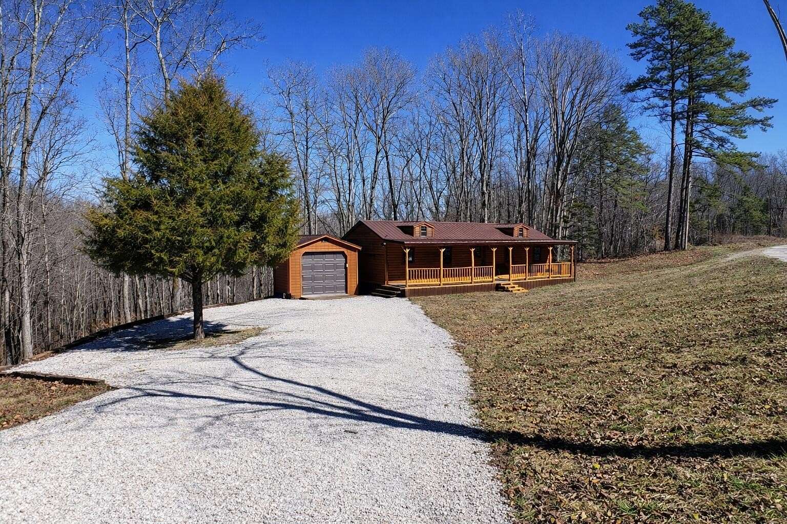 5.22 Acres of Land with Home for Sale in Beattyville, Kentucky