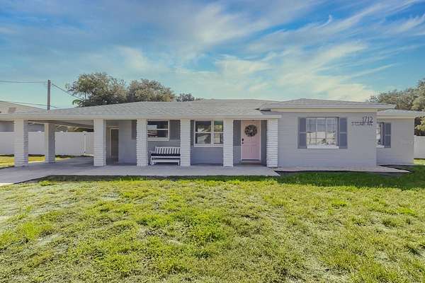 0.37 Acres of Residential Land for Sale in Tampa, Florida