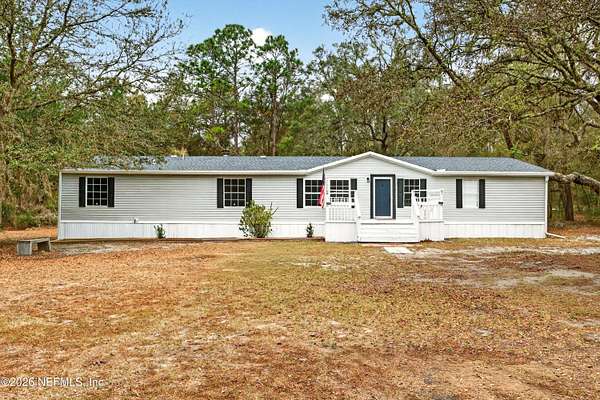 5 Acres of Land with Home for Sale in Keystone Heights, Florida