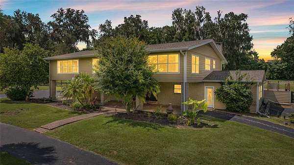 1.9 Acres of Land with Home for Sale in Ocala, Florida