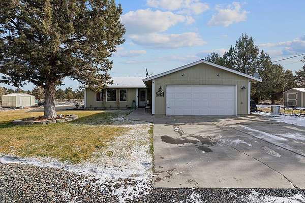 2.12 Acres of Land with Home for Sale in Prineville, Oregon