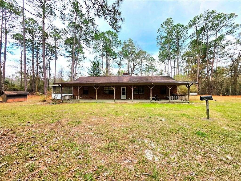 8 Acres of Land with Home for Sale in Hoboken, Georgia