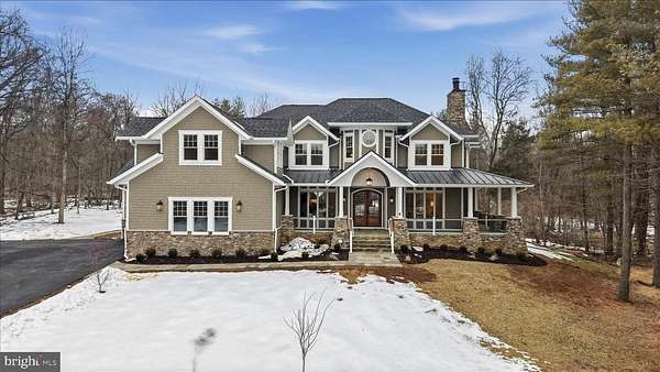 10 Acres of Land with Home for Sale in Leesburg, Virginia