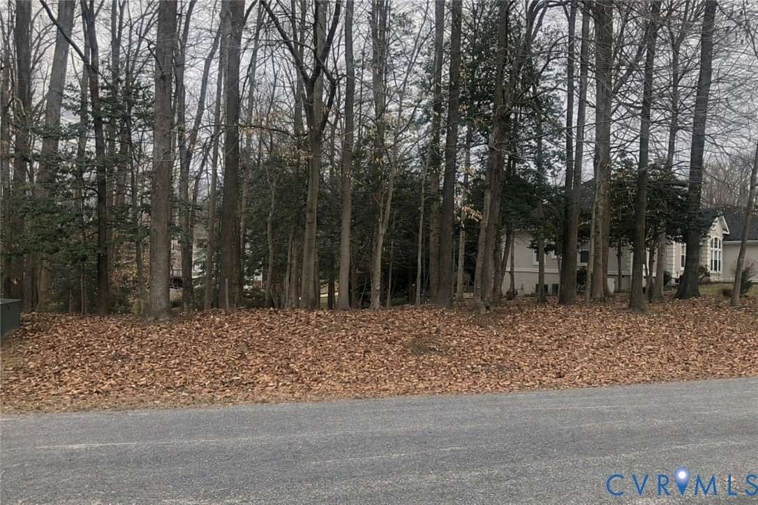0.47 Acres of Residential Land for Sale in Chester, Virginia
