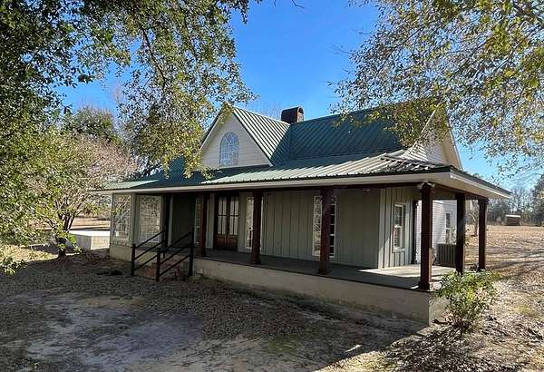 20.1 Acres of Agricultural Land with Home for Sale in Carriere, Mississippi