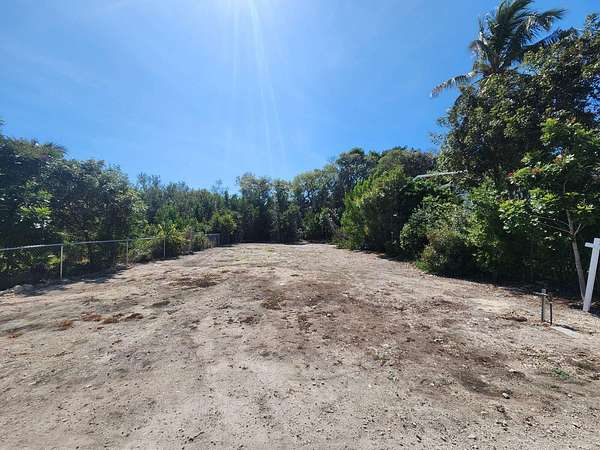 Residential Land for Sale in Key Largo, Florida