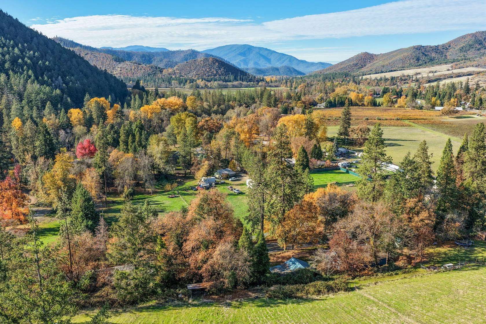 4.9 Acres of Land with Home for Sale in Applegate, Oregon