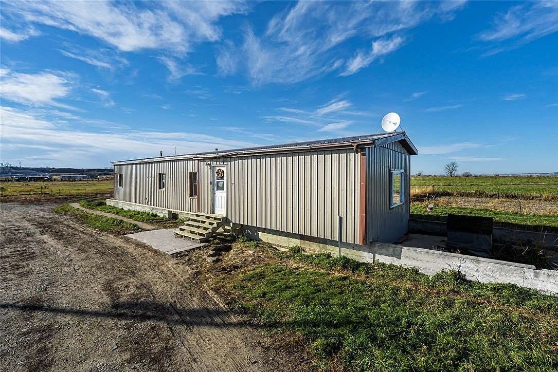 18.5 Acres of Land with Home for Sale in Ballantine, Montana